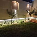 Spacious Apartment With Beautiful Garden Near Auc & Point 90 Mall In Fifth Settlement