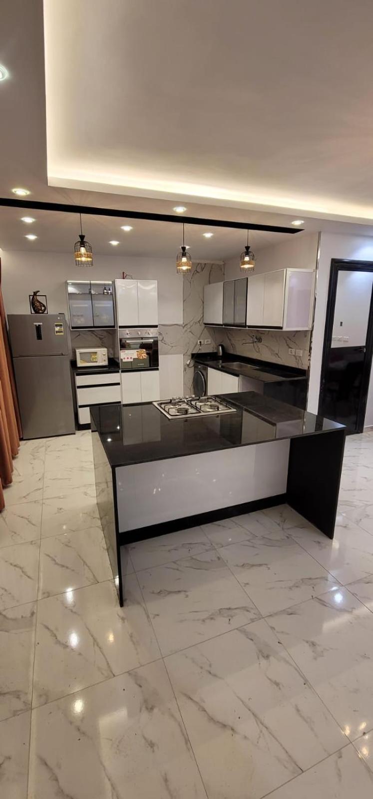 Spacious With Beautiful Garden Near Auc & Point 90 Mall In Fifth Settlement * Cairo