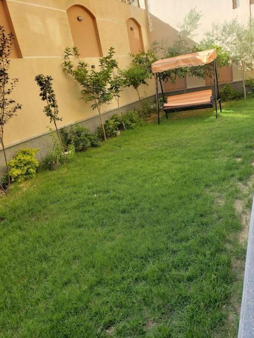 Spacious With Beautiful Garden Near Auc & Point 90 Mall In Fifth Settlement *